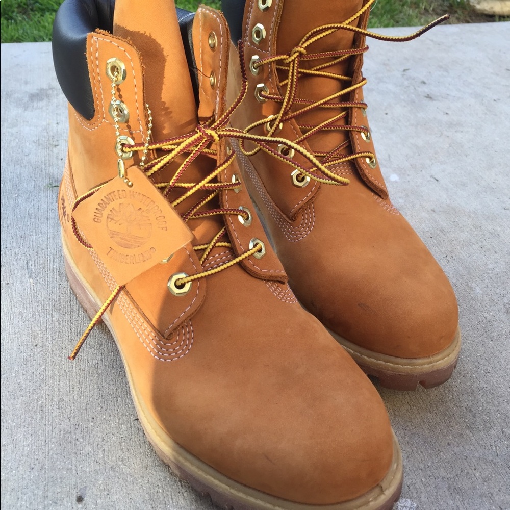 NEW TIMBERLAND BOOTS